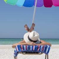 Healthy and nice sunbathing = beta-carotene