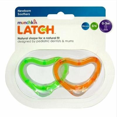 Munchkin MUNCHKIN LATCH  Set silikónových cumlíkov, od 0m+, 2ks, zelená/oranžová